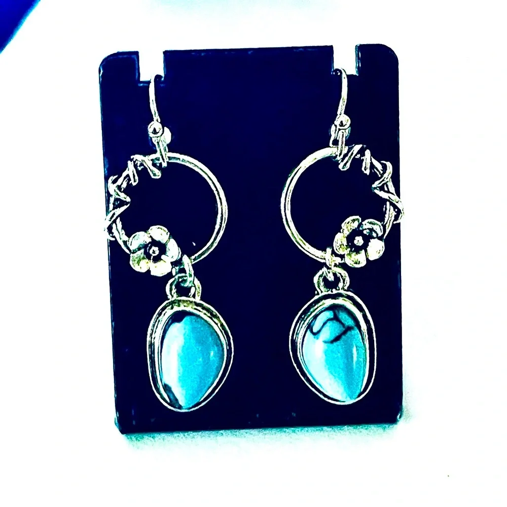New Handmade Sterling Silver Natural Turquoise Floral Daisy Vine Wrap Earrings